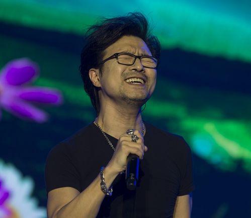 汪峰最新吃瓜,娱乐圈再掀波澜，吃瓜群众热议不断