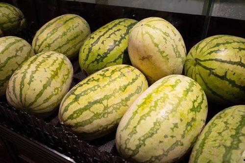 木木同学吃瓜,揭秘校园里的那些“瓜”