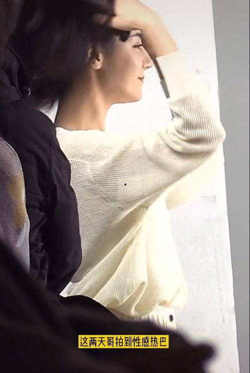 事业爱情吃瓜视频,吃瓜视频揭秘娱乐圈幕后故事