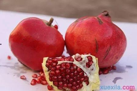 小石榴吃瓜莓,一场甜蜜的味蕾冒险