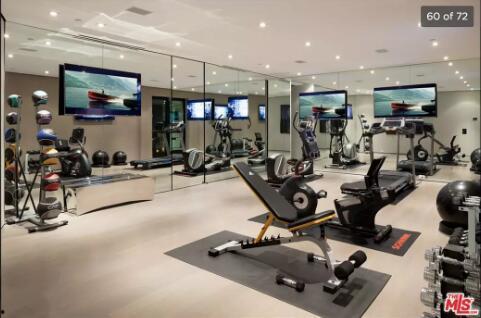 吃瓜客房,揭秘娱乐圈背后的秘密生活