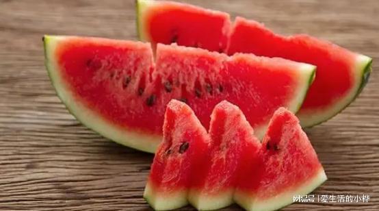 吃冰镇瓜的好处,吃冰镇瓜的五大益处