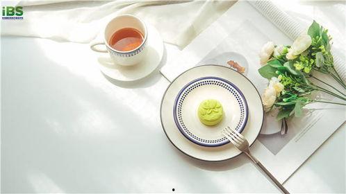 英语吃瓜视频,Unwrapping the Buzz: A Glimpse into the World of Viral Eats and Gossip Videos